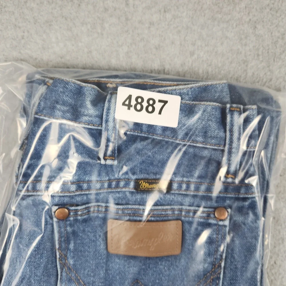 Wrangler Jeans Mens 30x32 Blue Denim Western Cowboy Cut Slim Fit Straight Leg